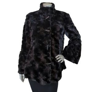 Regal Women’s Short Black Oversized Plush Soft Faux Fur Coat with Flared Sleeves